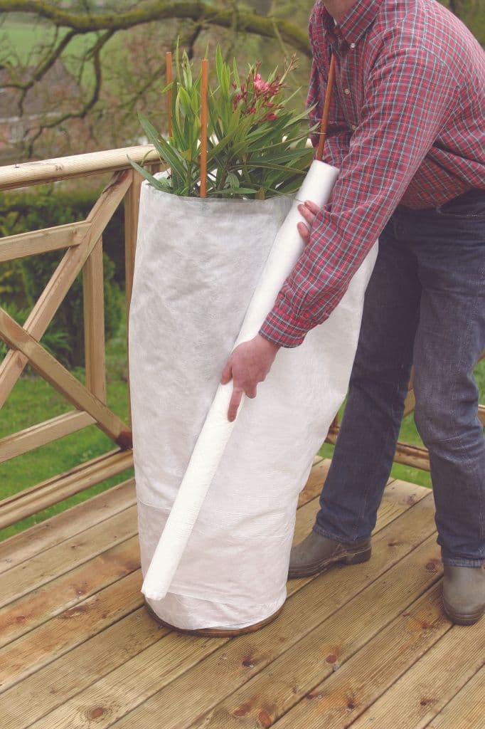 Ambassador Frost Fleece - 250m x 1m 17g/m2