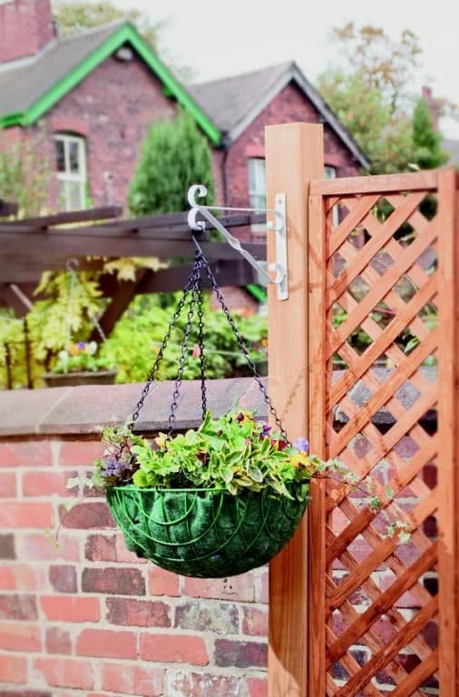 Ambassador Hanging Basket Bracket - 25cm/10" White