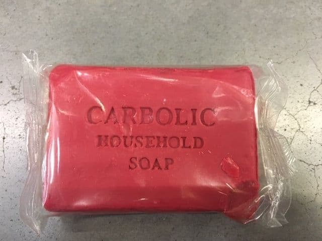 Falcon Carbolic Soap 125g - Red