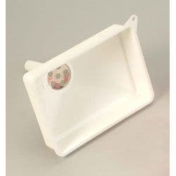 IGE Poly Garage Funnel with Filter - 10" x 7"