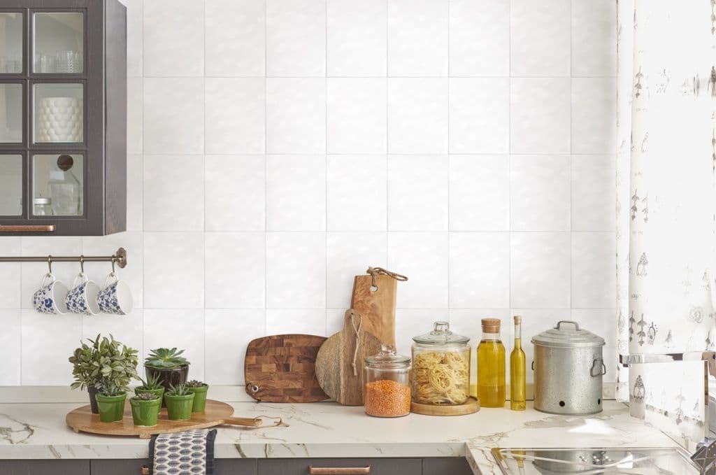 Kai Gloss Bumpy White Wall Tile - 25 x 40cm 1.2m2