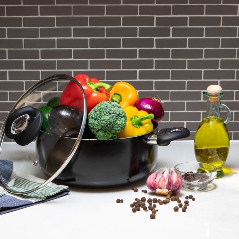 Pendeford Non Stick Casserole Pot & Lid - 24cm