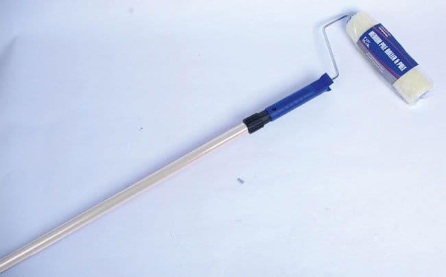 SupaDec Decorator Roller & 1.3m Pole - 9" x 1.5" / 225mm x 38mm