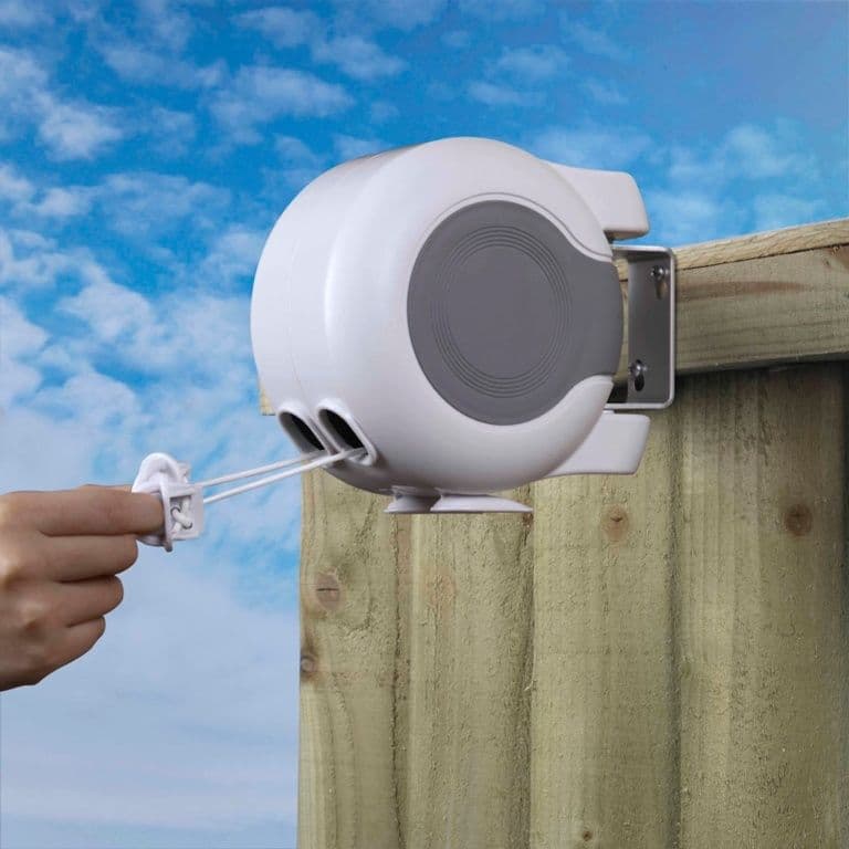 SupaHome Retractable Clothes Line - 30m - Double Line Reel