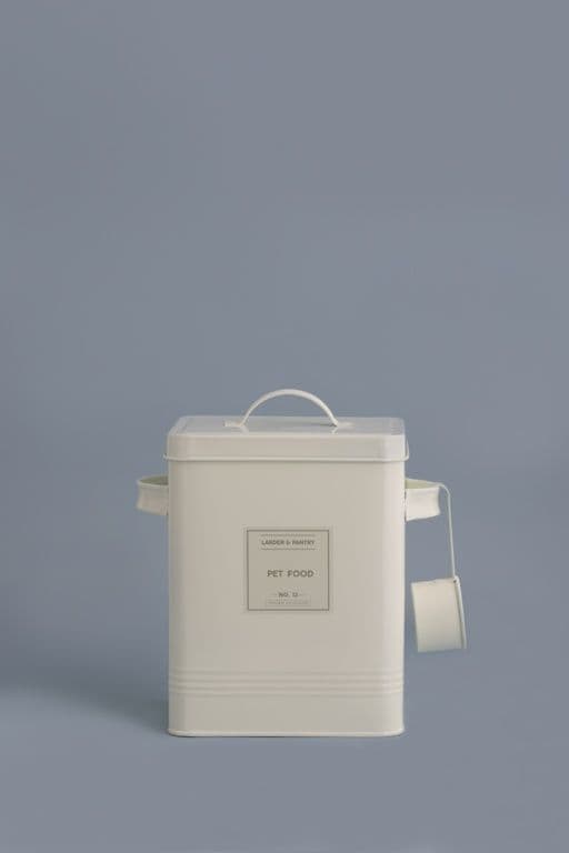 Typhoon Living Cream Bulk Storage With Label - 6L