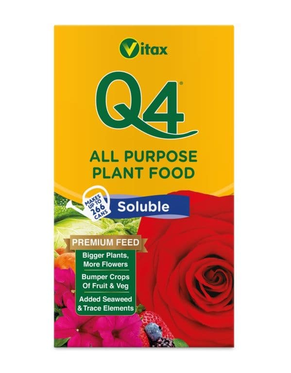 Vitax Q4 Premium Soluble Feed - 1kg