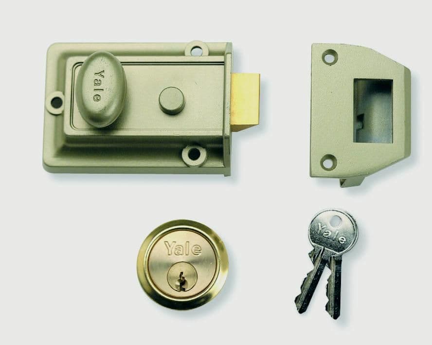 Yale Traditional Nightlatch - 60mm