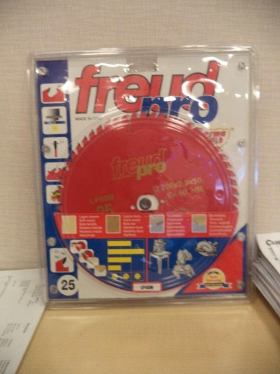 Freud TCT Circular Saw Blade 40T - 250x30