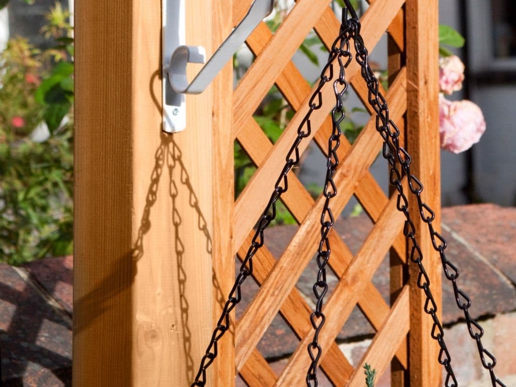 Ambassador Hanging Basket Chain - 18" Black
