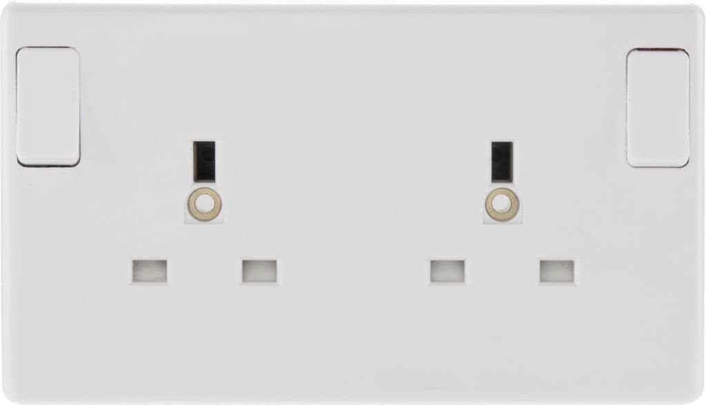 BG 2 Gang White Round Edge Single Pole Switched Socket - 13a