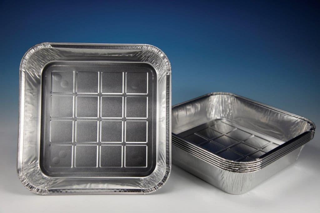 Caroline Square Foil Tray - 4 Pack