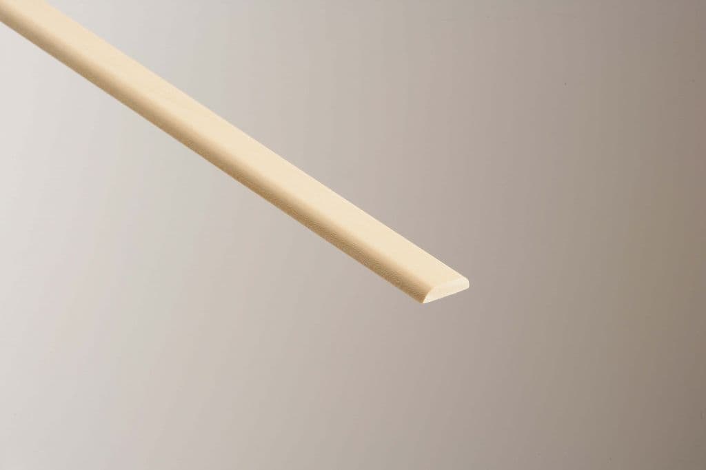 Cheshire Mouldings Light Harwood D Moulding - 5 x 25mm x 2.4M