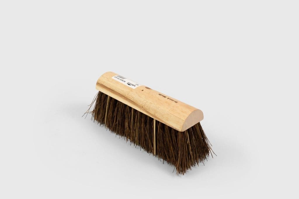 Hill Brush Yard/Garden Broom - Plain Stock, Extra Stiff Cane/Bassine - 10"