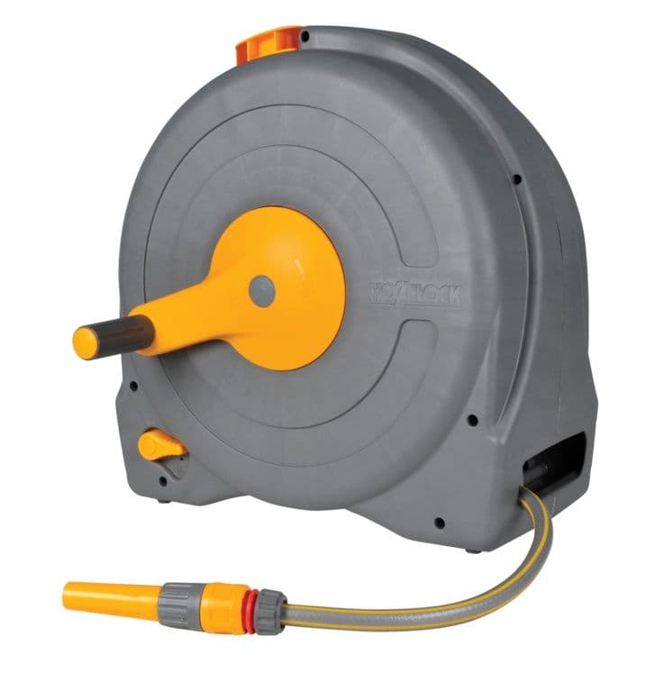 Hozelock Thru-Flow Self Layering Reel and Hose - 0000 Fast Reel Free Standing