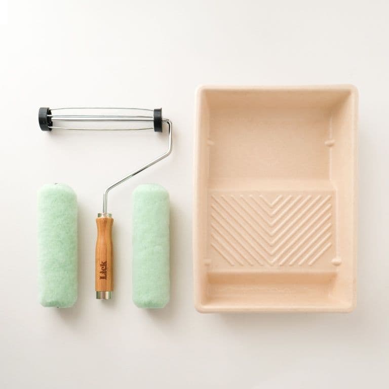 LickTools Roller & Tray Set - 9" / 2 Sleeves