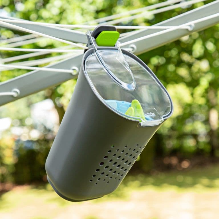 Minky Brite Peg Basket - With 24 Soft Grip Pegs