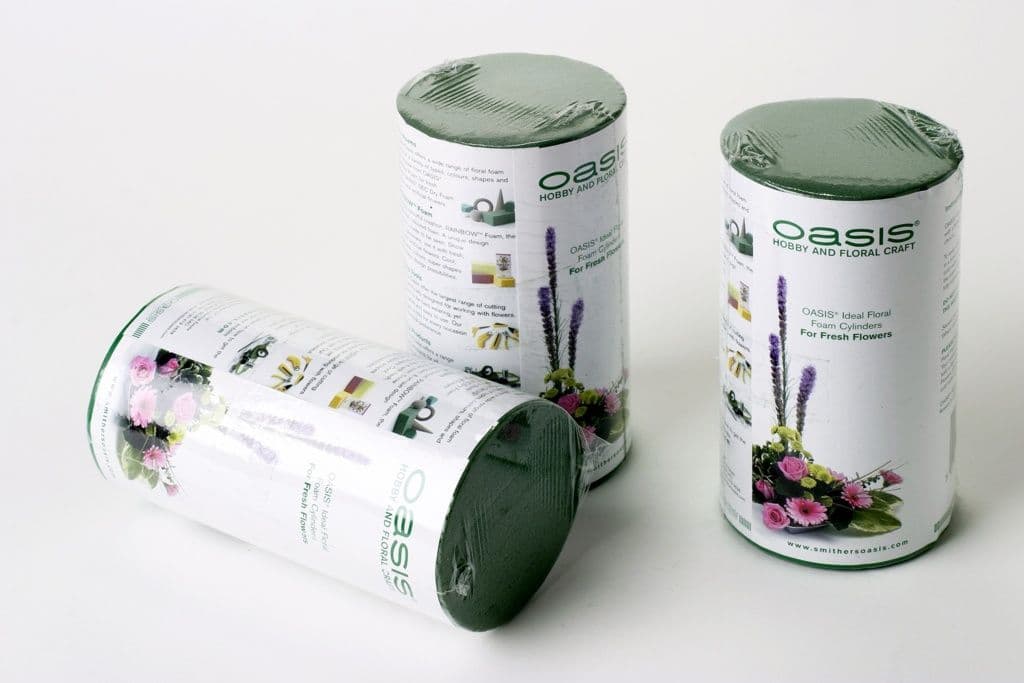 Oasis Ideal Floral Foam Cylinder - 8 x 6cm