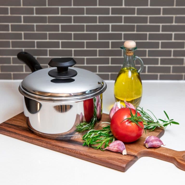 Pendeford Saucepan With Lid - 20cm