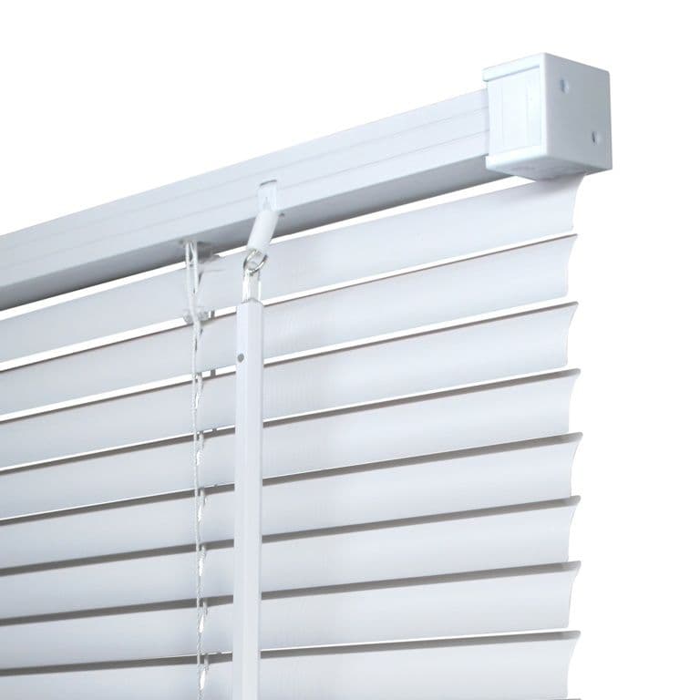 RENAISSANCE PVC Wide Venetian Blind White - 135cm
