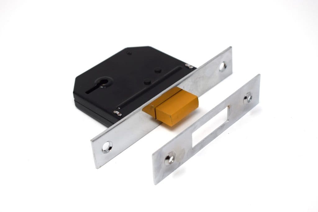 Yale Essentials 3 Lever Deadlock - Chrome 64mm